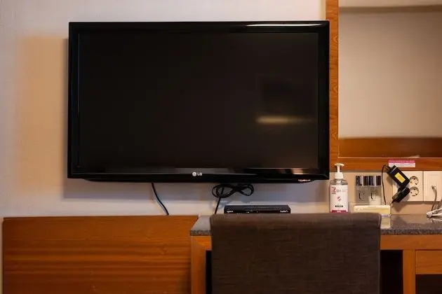Deluxe İki Ayrı Yataklı Oda (Breakfast for 2, Free Netflix+Youtube)