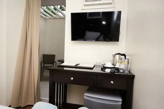 Oda (Mezzanine)