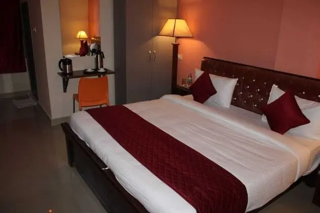 Deluxe Büyük Yataklı Tek Kişilik Oda, 1 Yatak Odası, Şehir Manzaralı