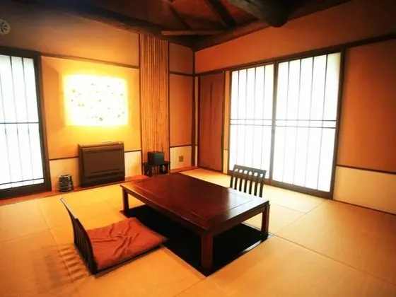 Traditional Oda, Ek Bina (Japanese Style, Cypress Bath)