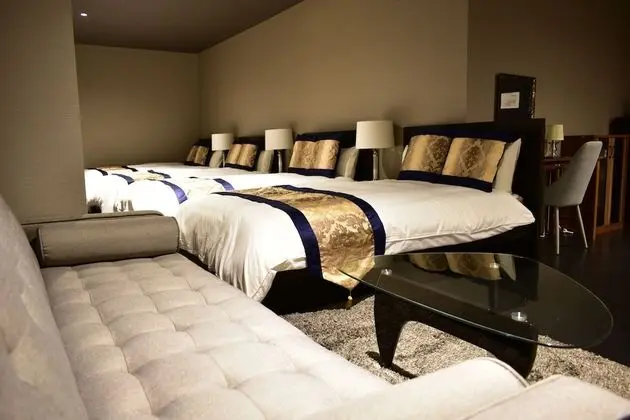 Deluxe Oda (5 beds, for 9 people, 501/503)