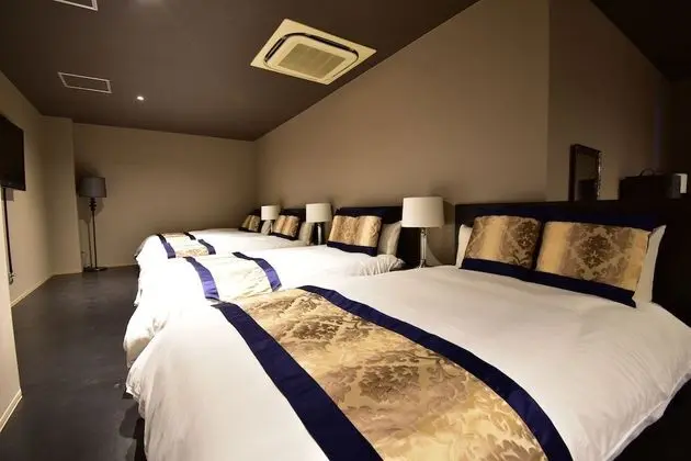 Deluxe Oda (5 beds, for 9 people, 501/503)