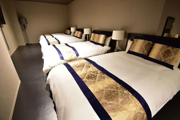 Deluxe Oda (5 beds, for 9 people, 501/503)