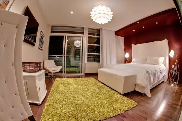 Oda, 1 En Büyük (King) Boy Yatak, Balkon