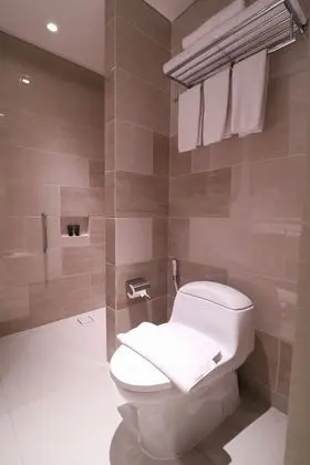 Deluxe Üç Kişilik Oda