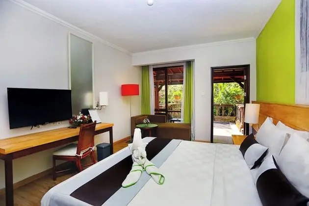 Premier Oda, Balkon (No Children)