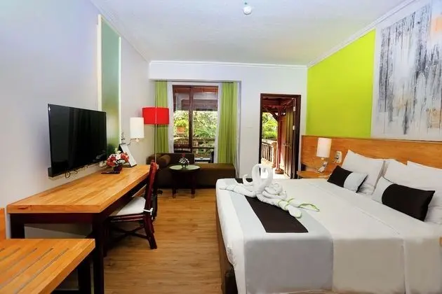 Premier Oda, Balkon (No Children)