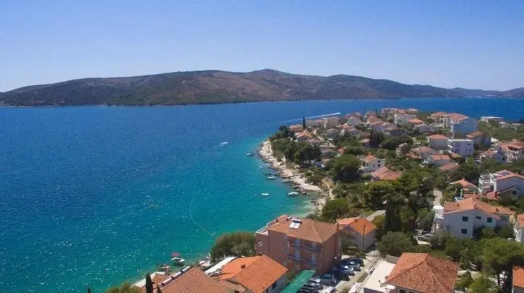 Ev (VILLA PRIME - private pool and sea vi)