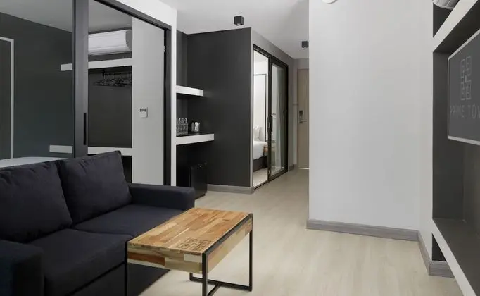 Exclusive Çatı Katı Süiti (Penthouse), 2 Yatak Odası, Sigara İçilmez, Havuz Manzaralı