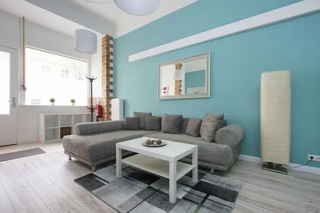 Apart Daire (Schillerpark 6)