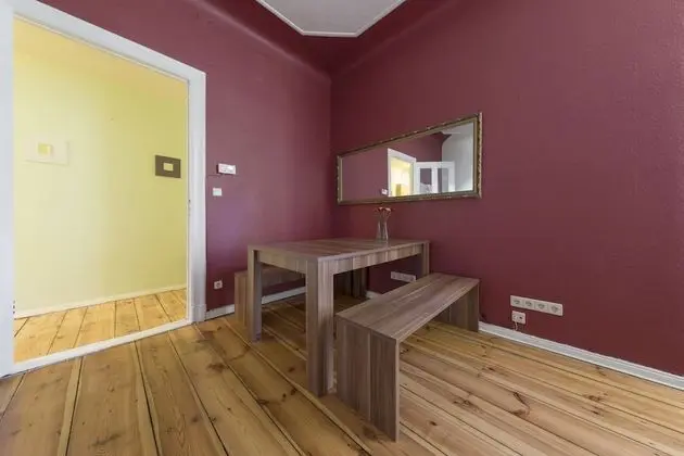 City Apart Daire, 1 Büyük (Queen) Boy Yatak ve Çekyat (F4)