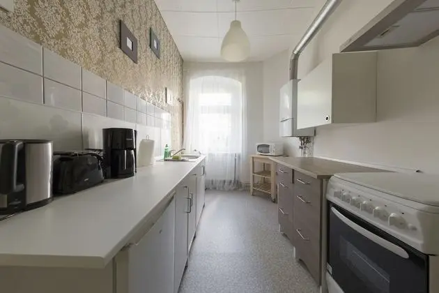 City Apart Daire, 1 Büyük (Queen) Boy Yatak ve Çekyat (F4)