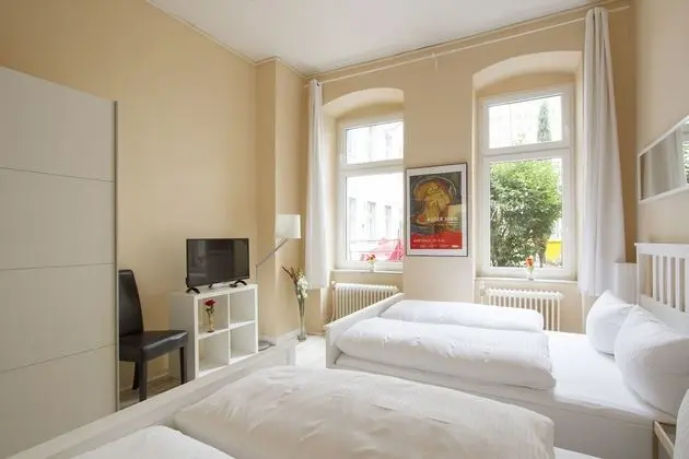 Apart Daire (Wedding 9)