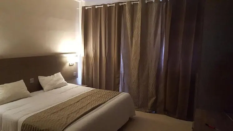 Tek Büyük veya İki Ayrı Yataklı Oda, Balkon, Şehir Manzaralı