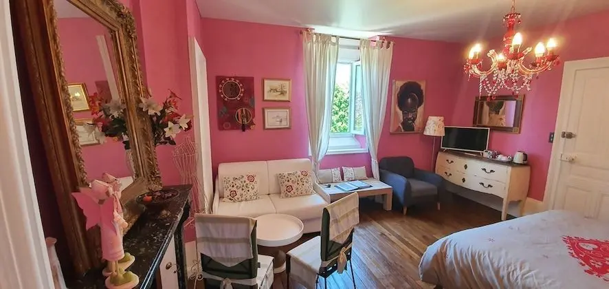 Romantic Tek Büyük Yataklı Oda