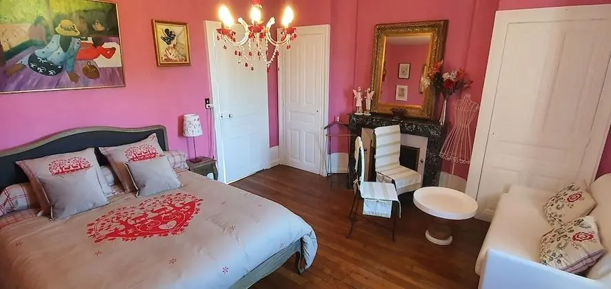 Romantic Tek Büyük Yataklı Oda