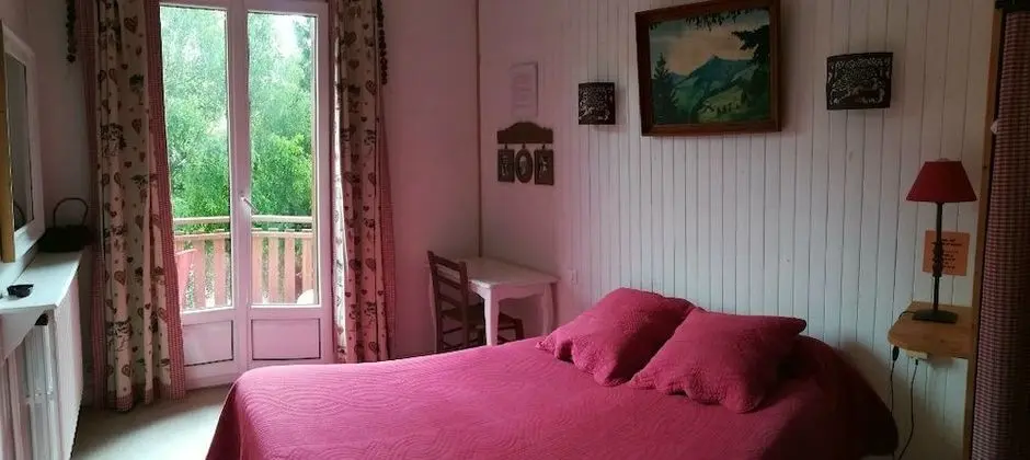 Tek Büyük Yataklı Oda, Balkon, Dağ Manzaralı