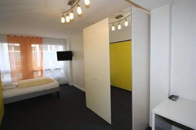 Basic Tek Kişilik Oda, Ortak Banyo