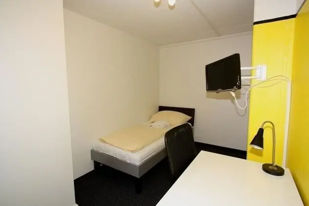 Basic Tek Kişilik Oda, Ortak Banyo