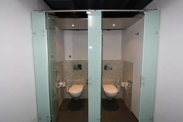 Basic Tek Kişilik Oda, Ortak Banyo