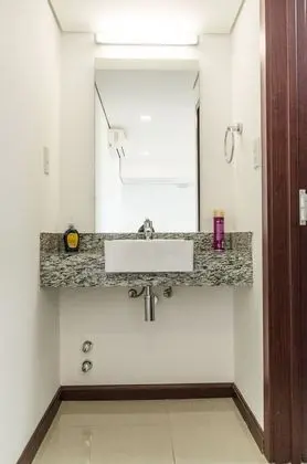 Business Çatı Katı (Loft)