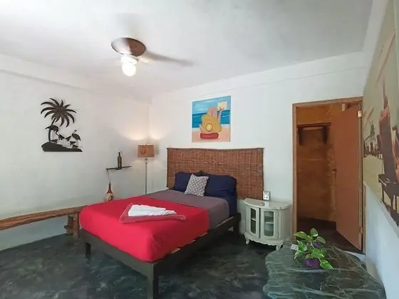 Deluxe Tek Büyük Yataklı Oda (Habitación 7 Deluxe)