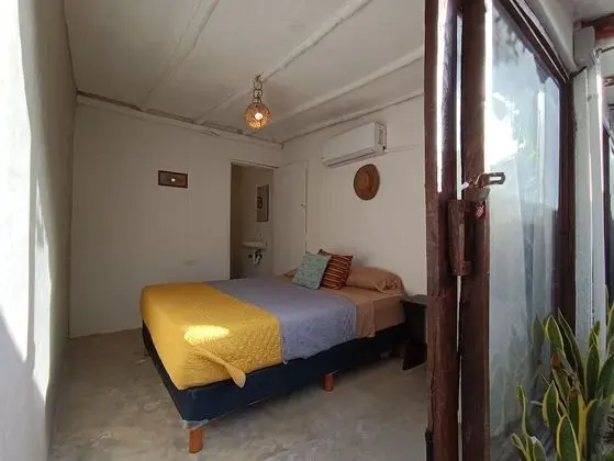 Standard Oda, 1 Büyük (Queen) Boy Yatak, Özel Banyo (Habitación 4 standar)