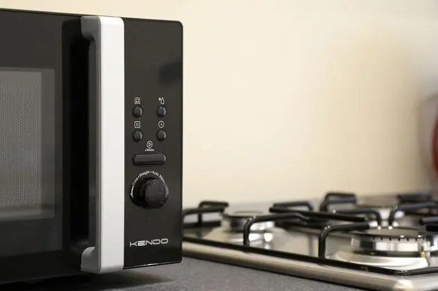 Basic Tek Büyük Yataklı Oda, Avlu Manzaralı