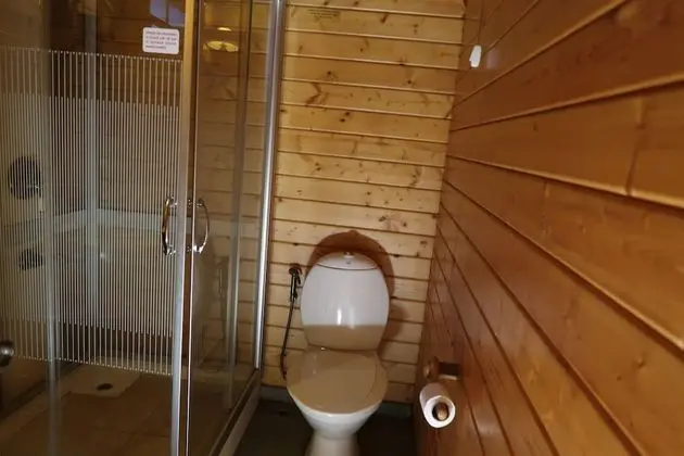 Standard Kır Evi, 1 Büyük (Queen) Boy Yatak