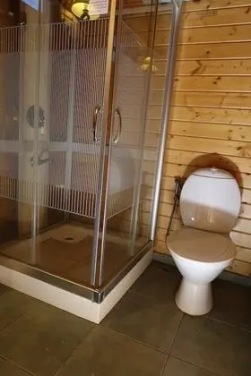 Standard Kır Evi, 1 Büyük (Queen) Boy Yatak