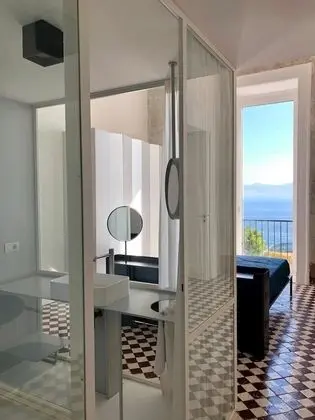 Deluxe Tek Büyük Yataklı Oda, Balkon, Deniz Manzaralı (Palazzo Don'Anna)