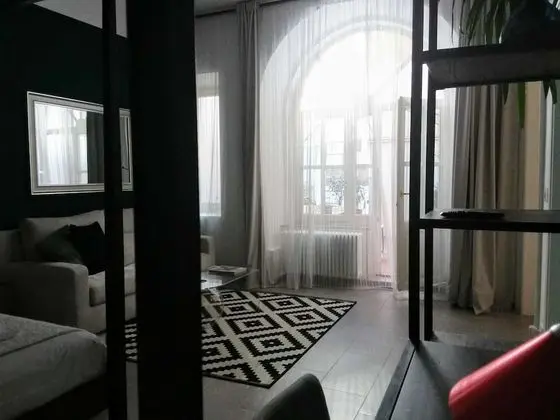 Dört Kişilik Oda, Veranda