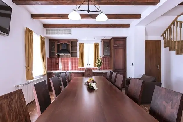 Basic Villa