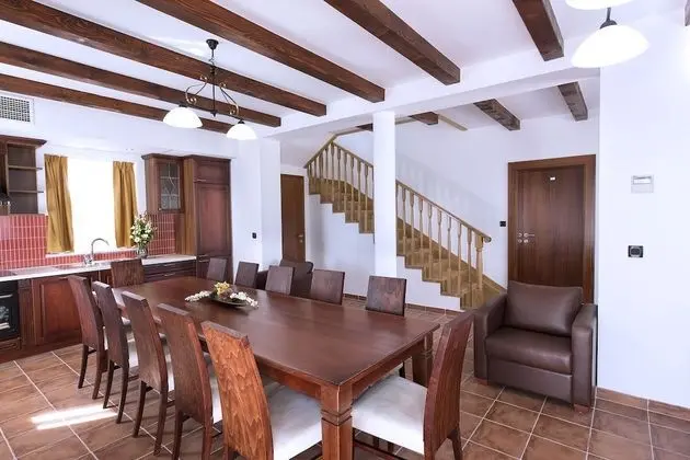 Basic Villa