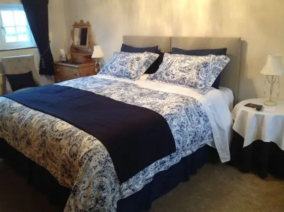 Luxury Tek Büyük veya İki Ayrı Yataklı Oda, Banyolu/Duşlu (Room 1)