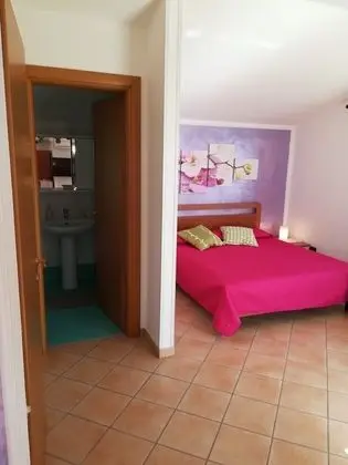 Üç Kişilik Oda, Deniz Manzaralı