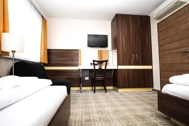 İki Ayrı Yataklı Oda