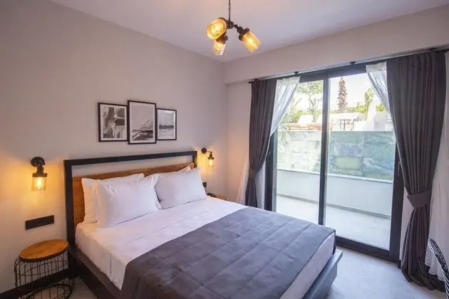 Deluxe Tek Büyük Yataklı Oda