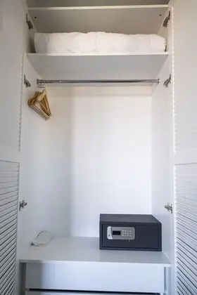 Superior Tek Büyük Yataklı Oda