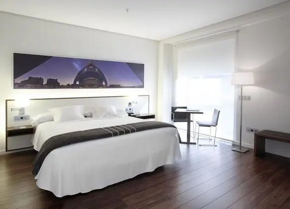 Junior Süit, 1 En Büyük (King) Boy Yatak