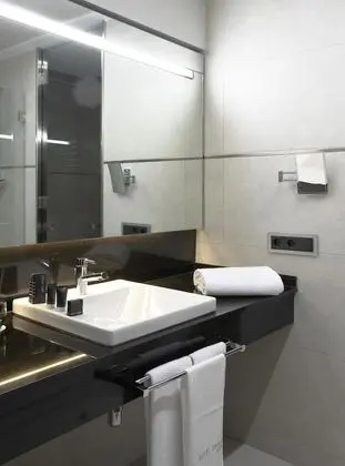 Superior Tek Büyük veya İki Ayrı Yataklı Oda