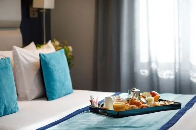 Tek Büyük Yataklı Oda