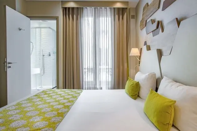 Tek Büyük Yataklı Oda