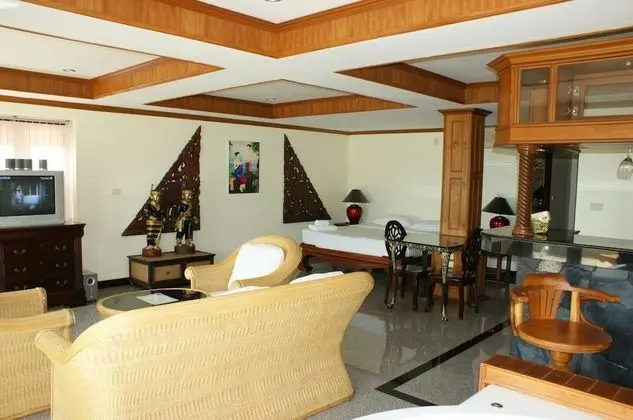 Jacuzzi Suite