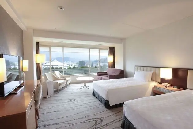 Deluxe Oda, 2 Tek Kişilik Yatak, Sigara İçilmez, Dağ Manzaralı (Deluxe Floor, Shower Cubicle)