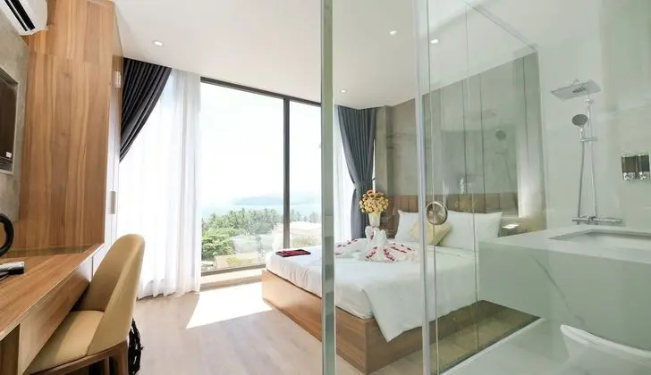Deluxe Tek Büyük Yataklı Oda