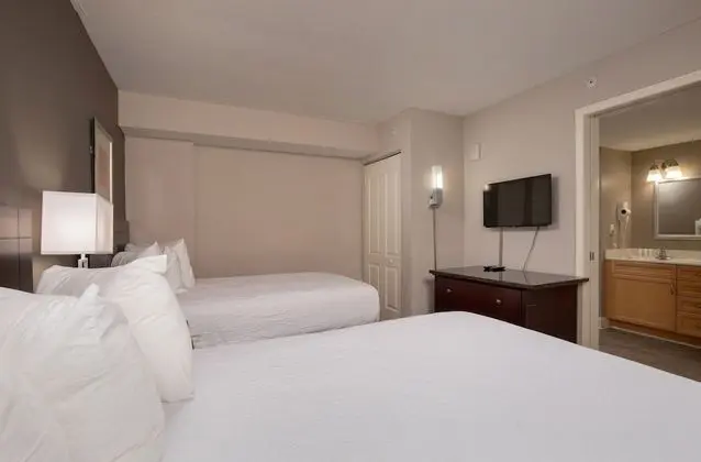 Standard Daire, 2 Yatak Odası, Kısmi Deniz Manzarası, Kule (Tower 2)