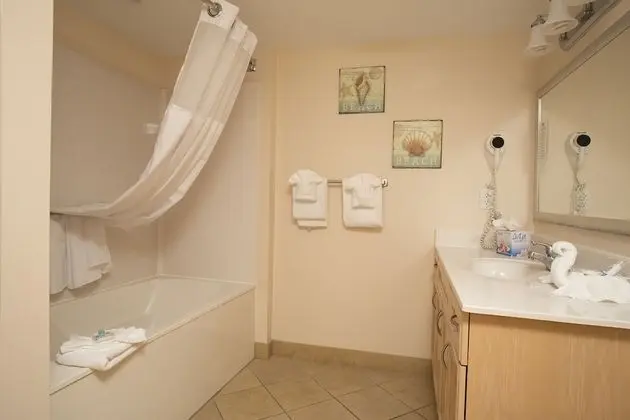 Standard Daire, 2 Yatak Odası, Kısmi Deniz Manzarası, Kule (Tower 2)