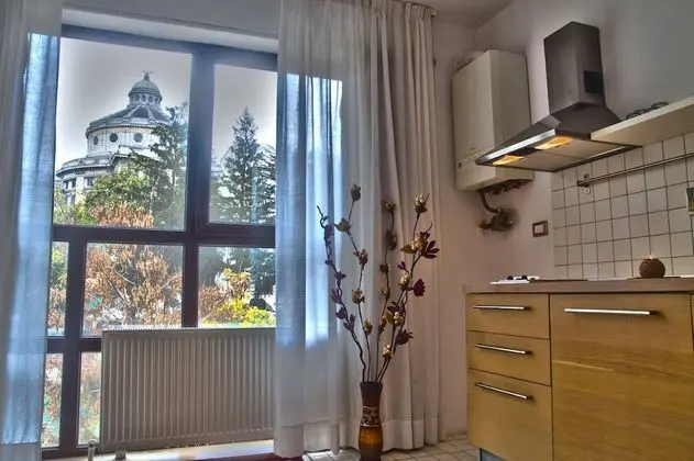 Stüdyo, Mutfak, Bahçe Manzaralı