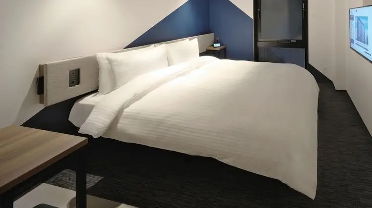 Standard Tek Büyük Yataklı Oda (A)